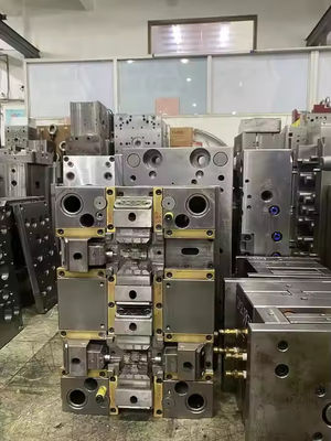 ABS 플라스틱 주사 폼링 서비스